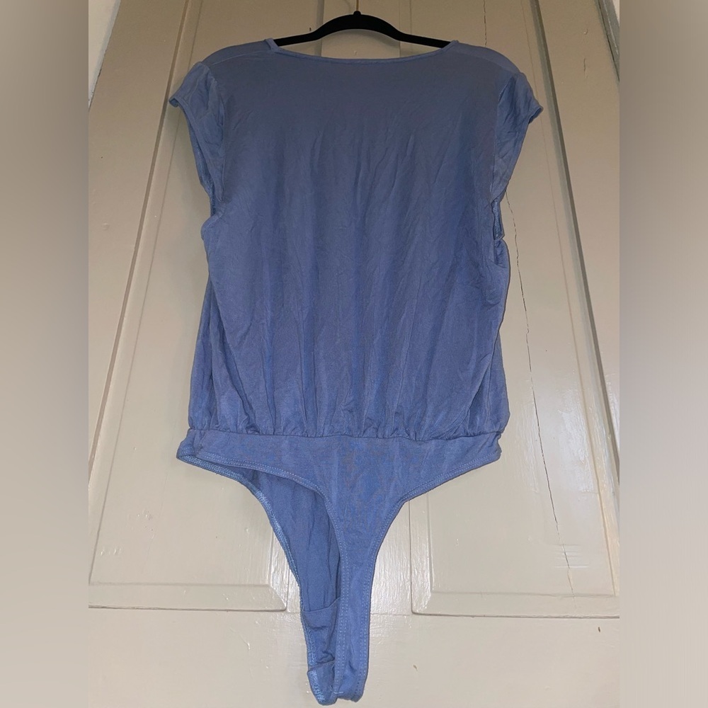 Free People Periwinkle Blue Purple Cap Sleeve Bodysuit Flowy Loose Stretch Comfy - Picture 5 of 14
